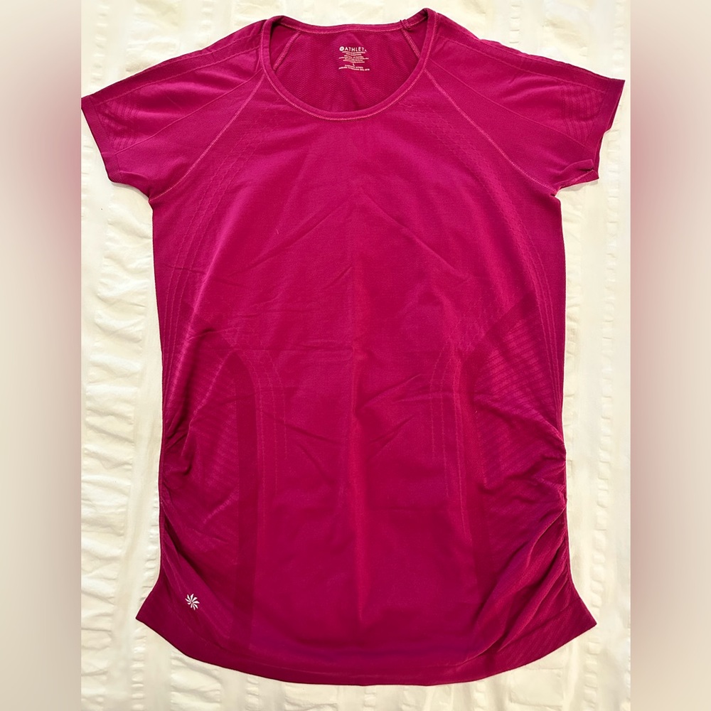 Athleta Momentum Seamless Tee